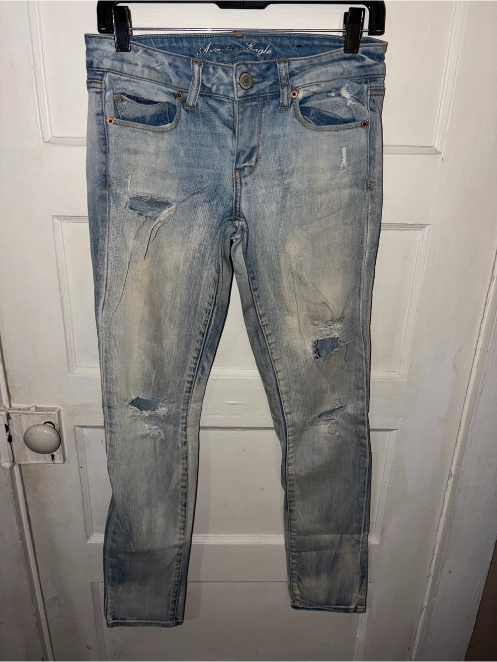 American Eagle Outfitters Distressed Light Blue Skinny Jeans